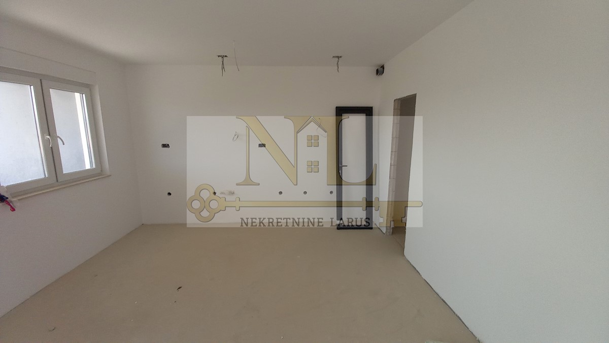 Flat For sale - SPLITSKO-DALMATINSKA  SEGET 