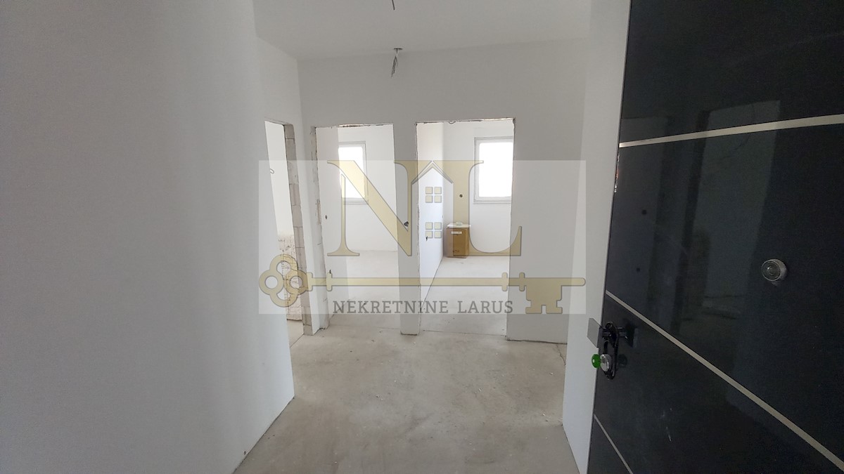 Flat For sale - SPLITSKO-DALMATINSKA  SEGET 