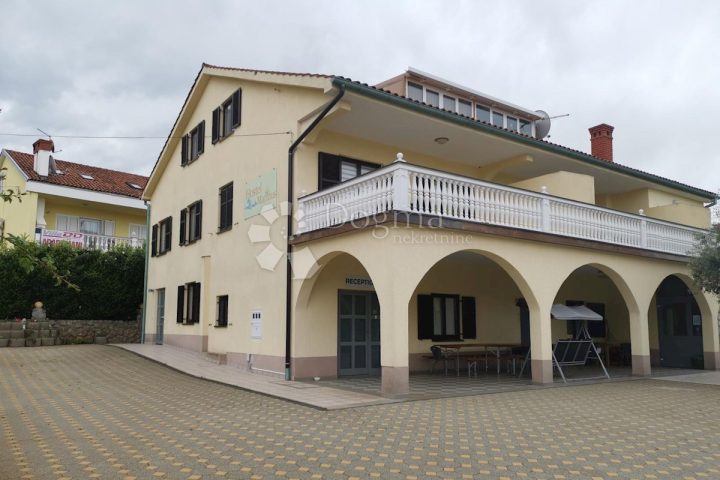 Komerční na prodej 681 m² – Malinska