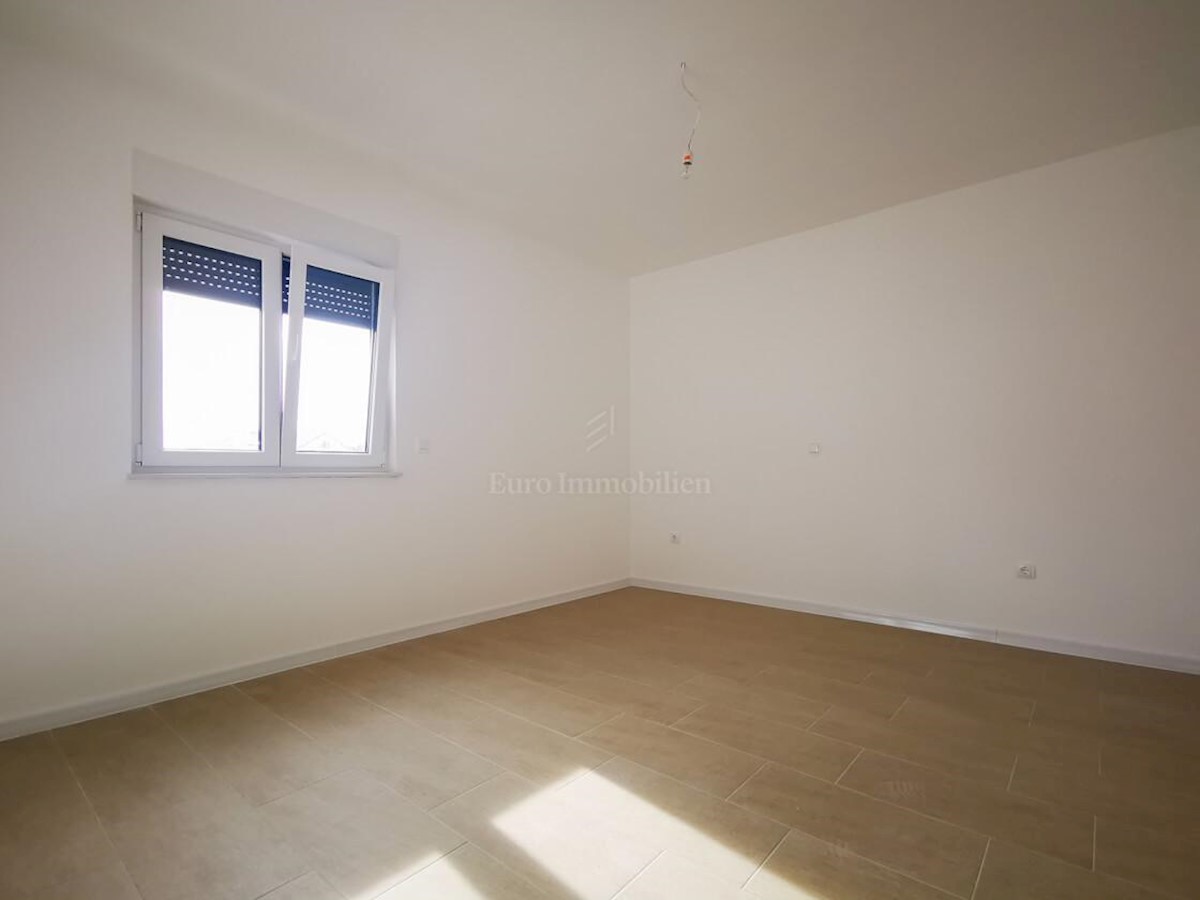 Apartment Zu verkaufen - SPLITSKO-DALMATINSKA  BAŠKA VODA 