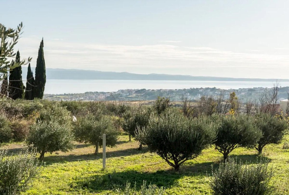 Hiša Na predaj - SPLITSKO-DALMATINSKA  SPLIT 