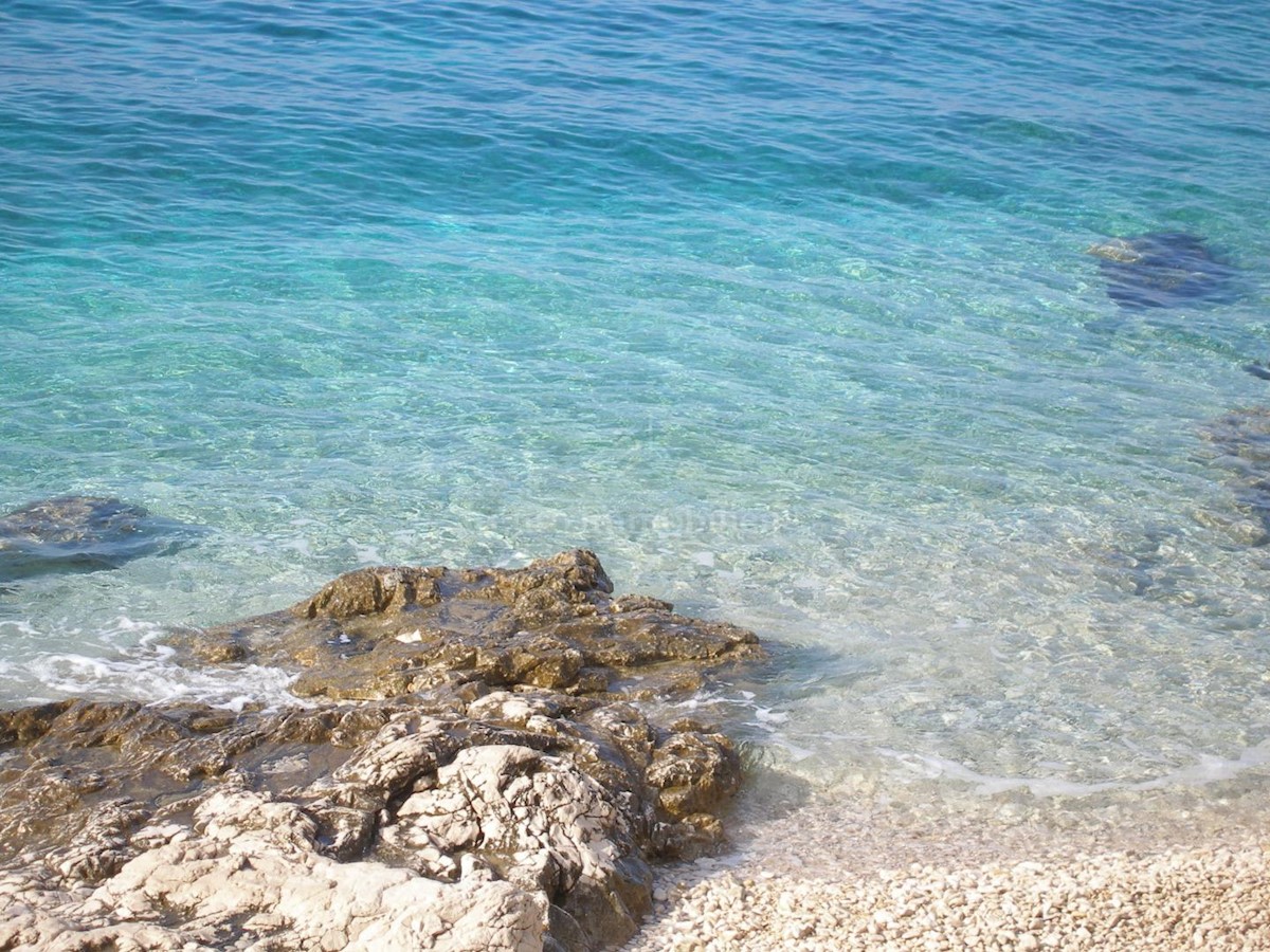 Dom Na predaj - PRIMORSKO-GORANSKA  MALI LOŠINJ 