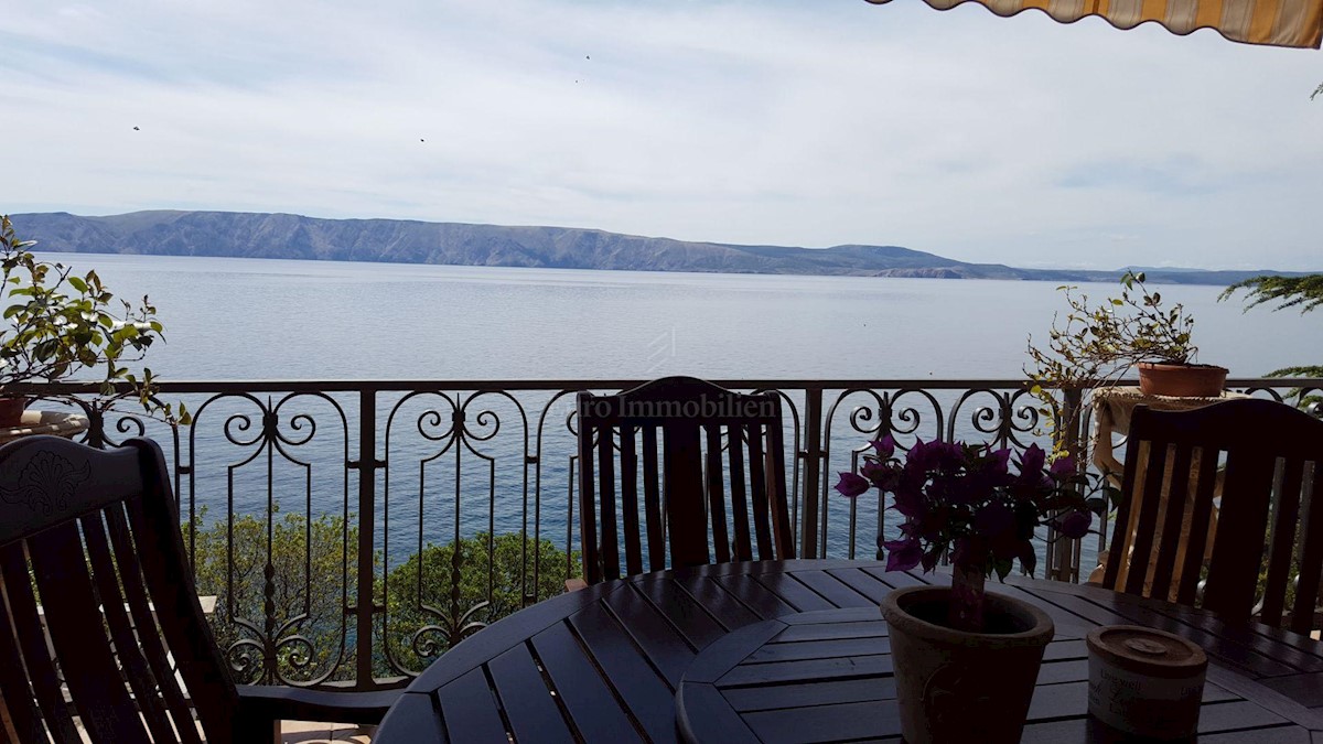 House For sale - PRIMORSKO-GORANSKA  NOVI VINODOLSKI 