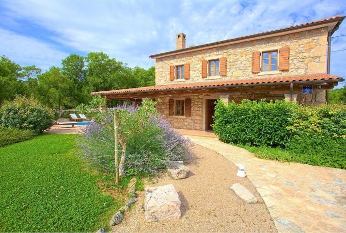 Casa in vendita 160 m² – Dobrinj