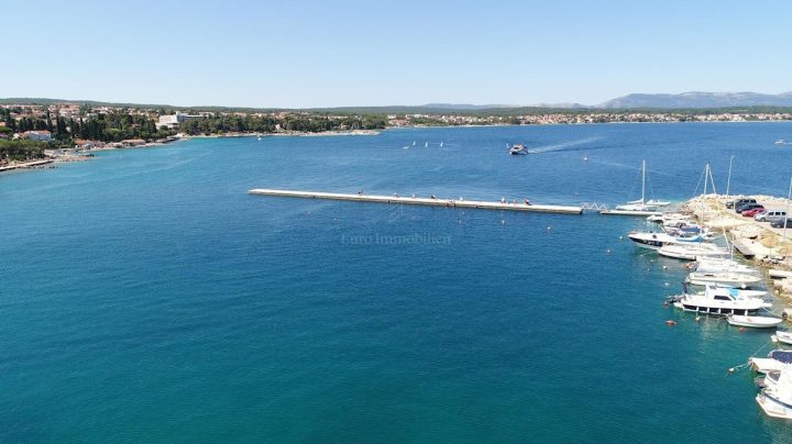 Locaux commerciaux à vendre 91 m² – Malinska