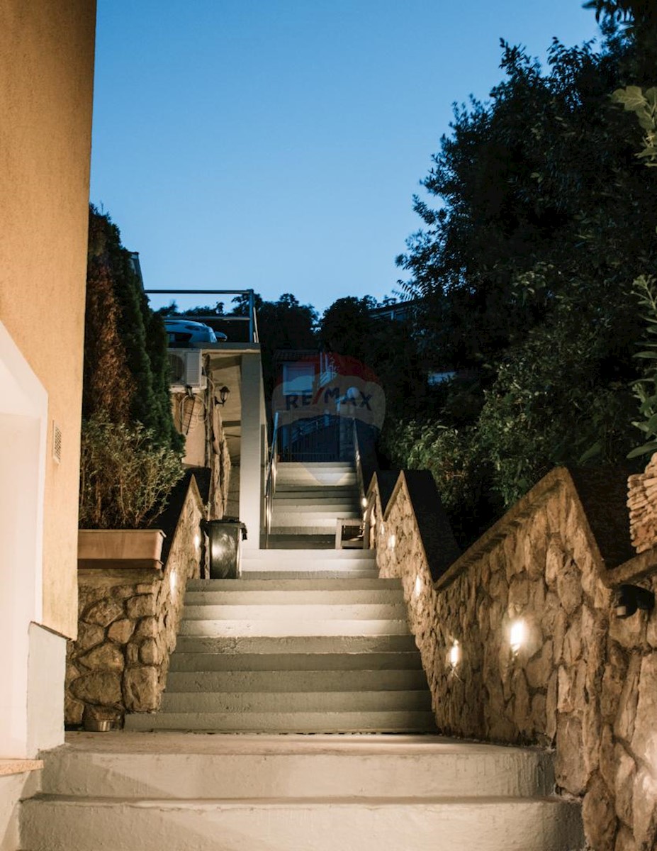 Apartmán Na prodej - PRIMORSKO-GORANSKA  OPATIJA 