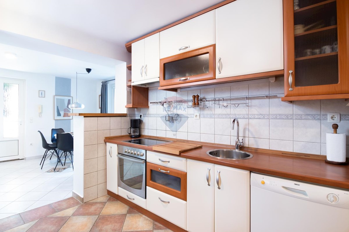 Apartmán Na prodej - PRIMORSKO-GORANSKA  OPATIJA 