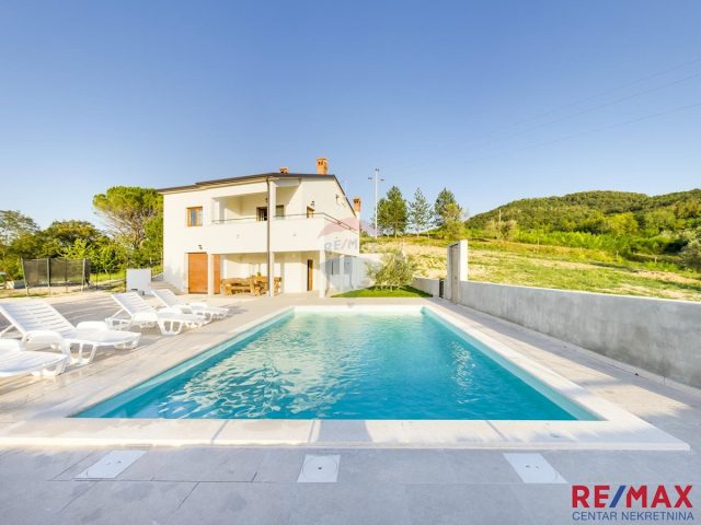 Dom na sprzedaż 240 m² – Motovun