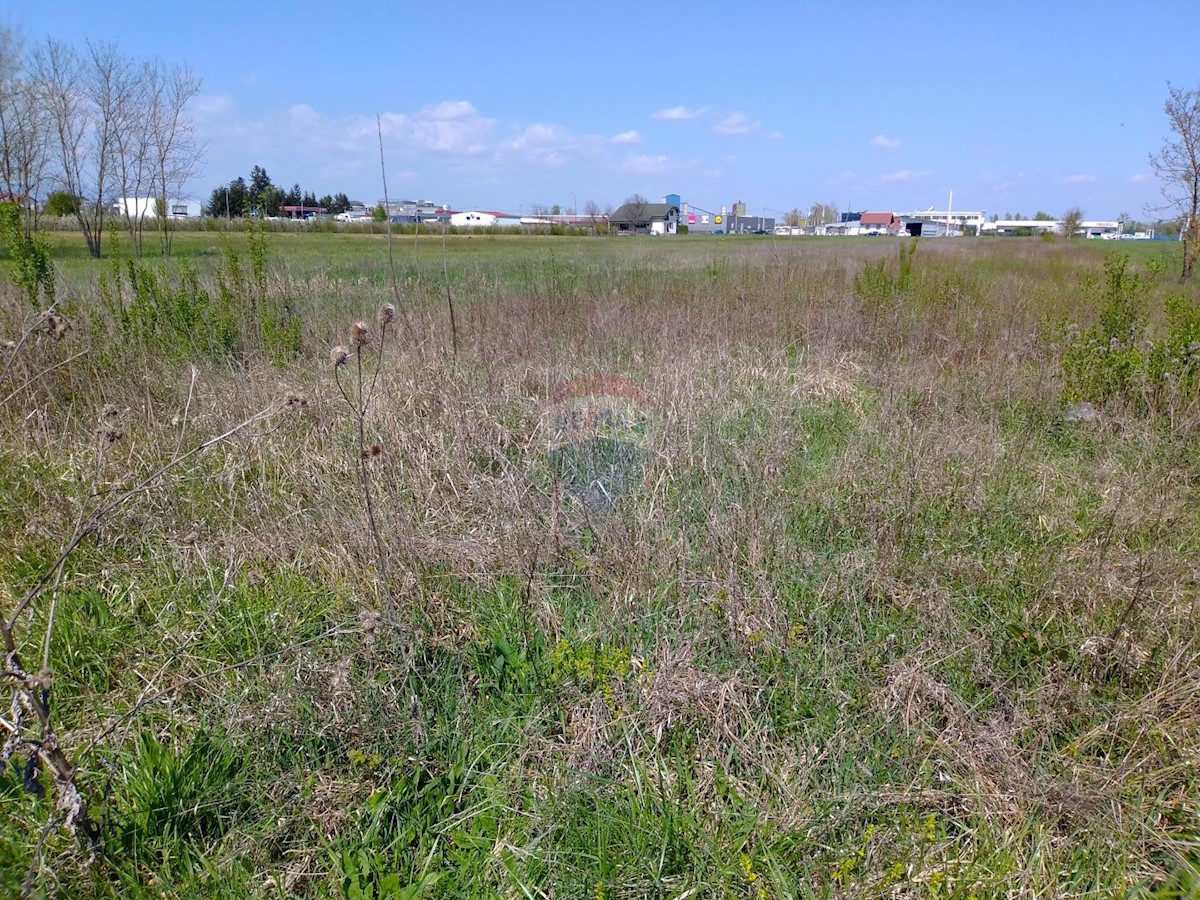 Terreno In vendita - ZAGREBAČKA  VELIKA GORICA 