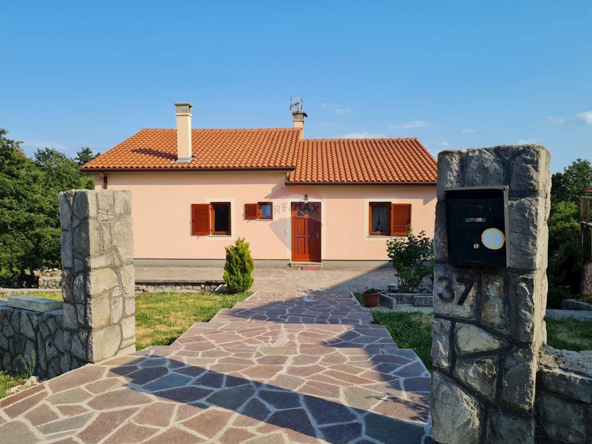 Dom Na predaj - PRIMORSKO-GORANSKA  OPATIJA 