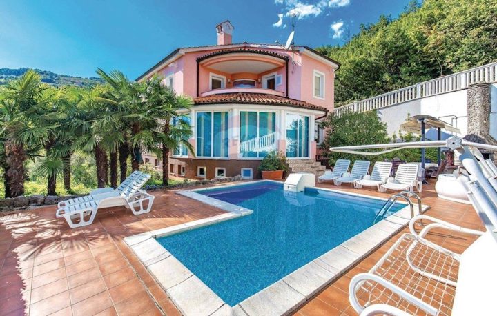 Haus zu verkaufen 489 m² – Opatija