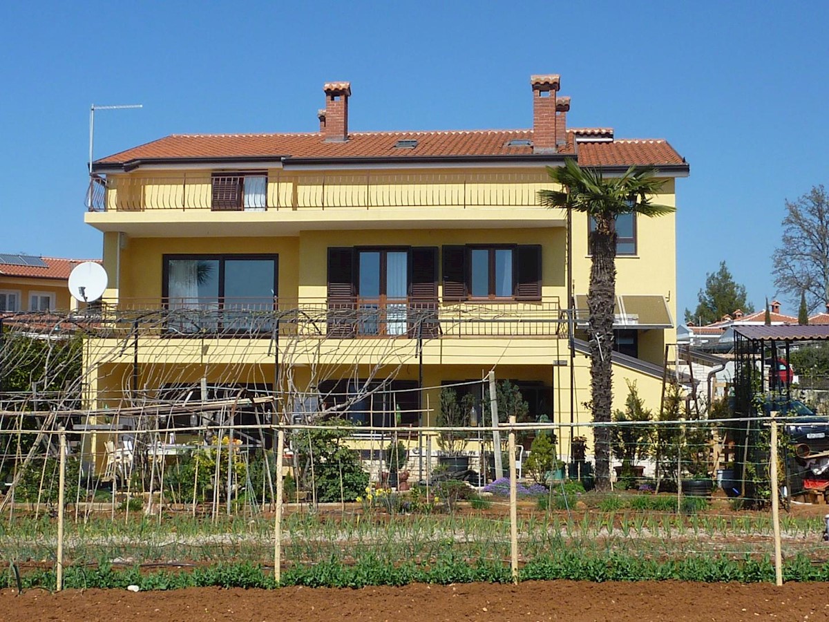 Casa In vendita - ISTARSKA  POREČ 