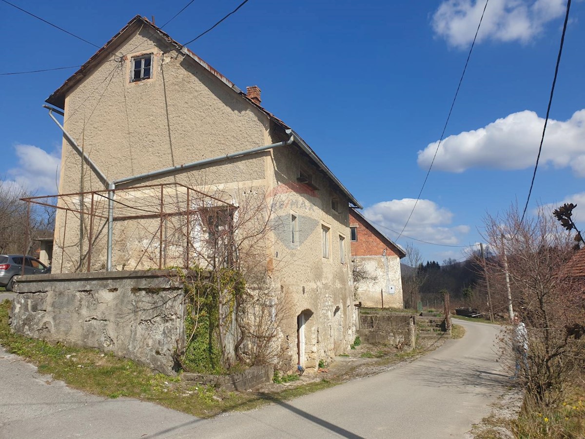 Dom Na sprzedaż - PRIMORSKO-GORANSKA  VRBOVSKO 