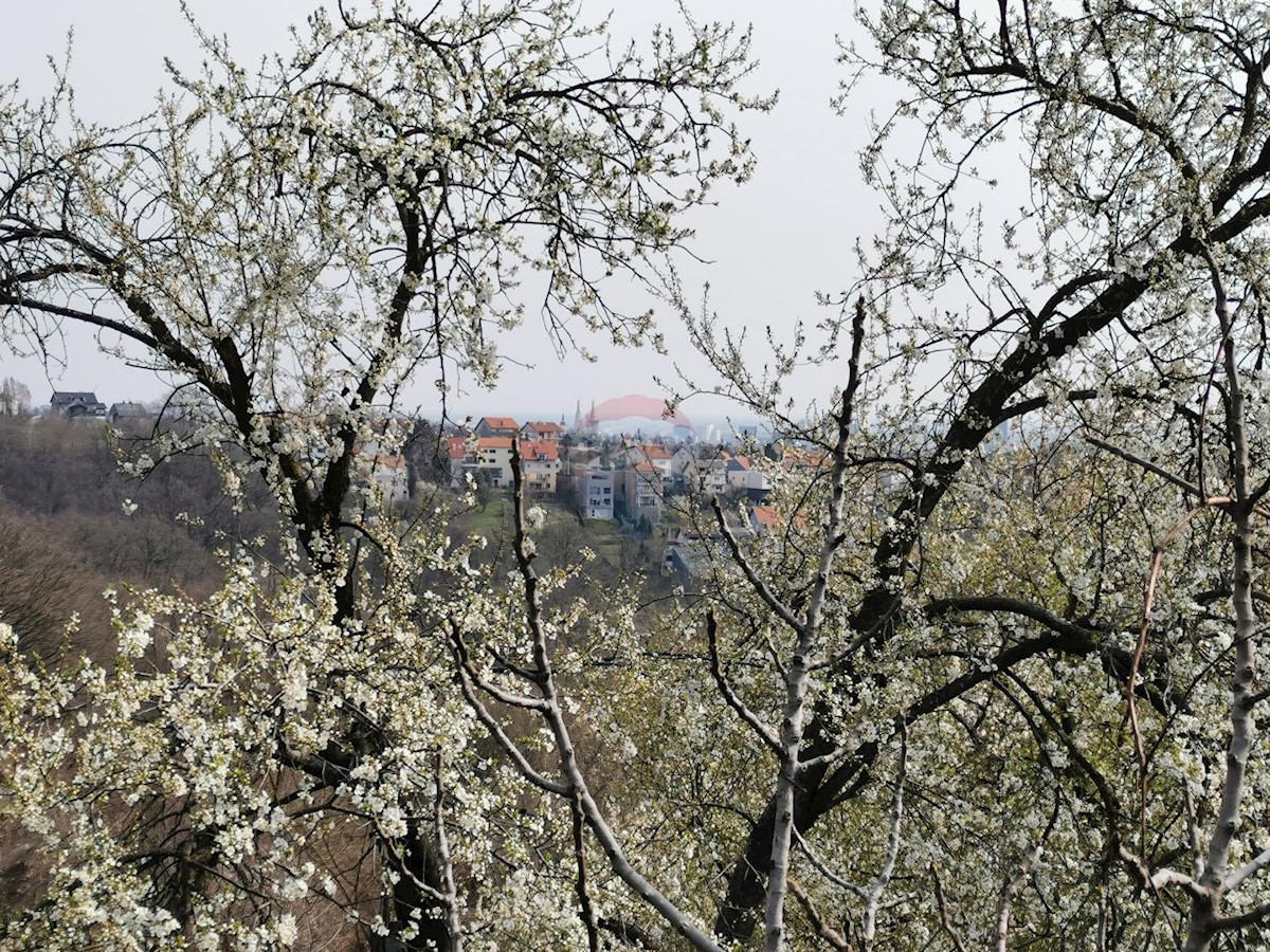 Pozemek Na prodej - GRAD ZAGREB  ZAGREB 