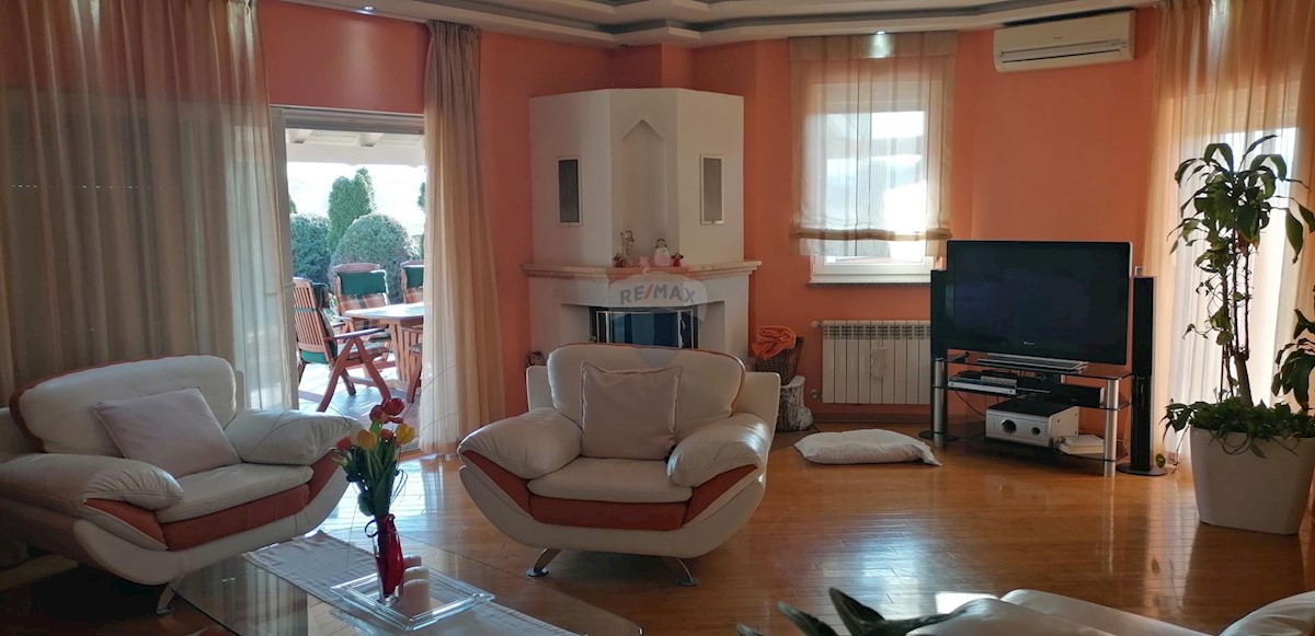 House For sale - ZAGREBAČKA  SVETA NEDELJA 