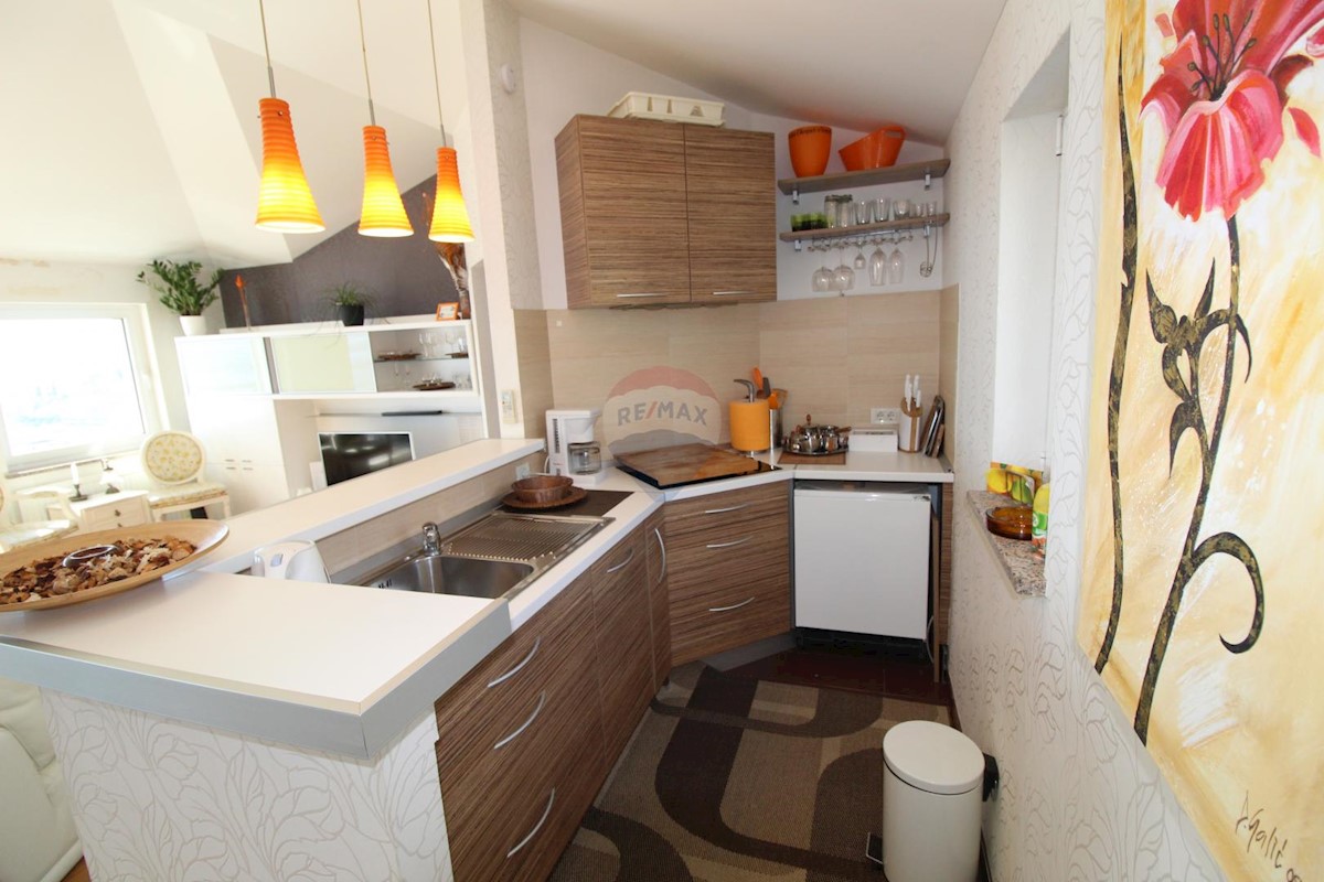 Flat For sale - PRIMORSKO-GORANSKA  OPATIJA 