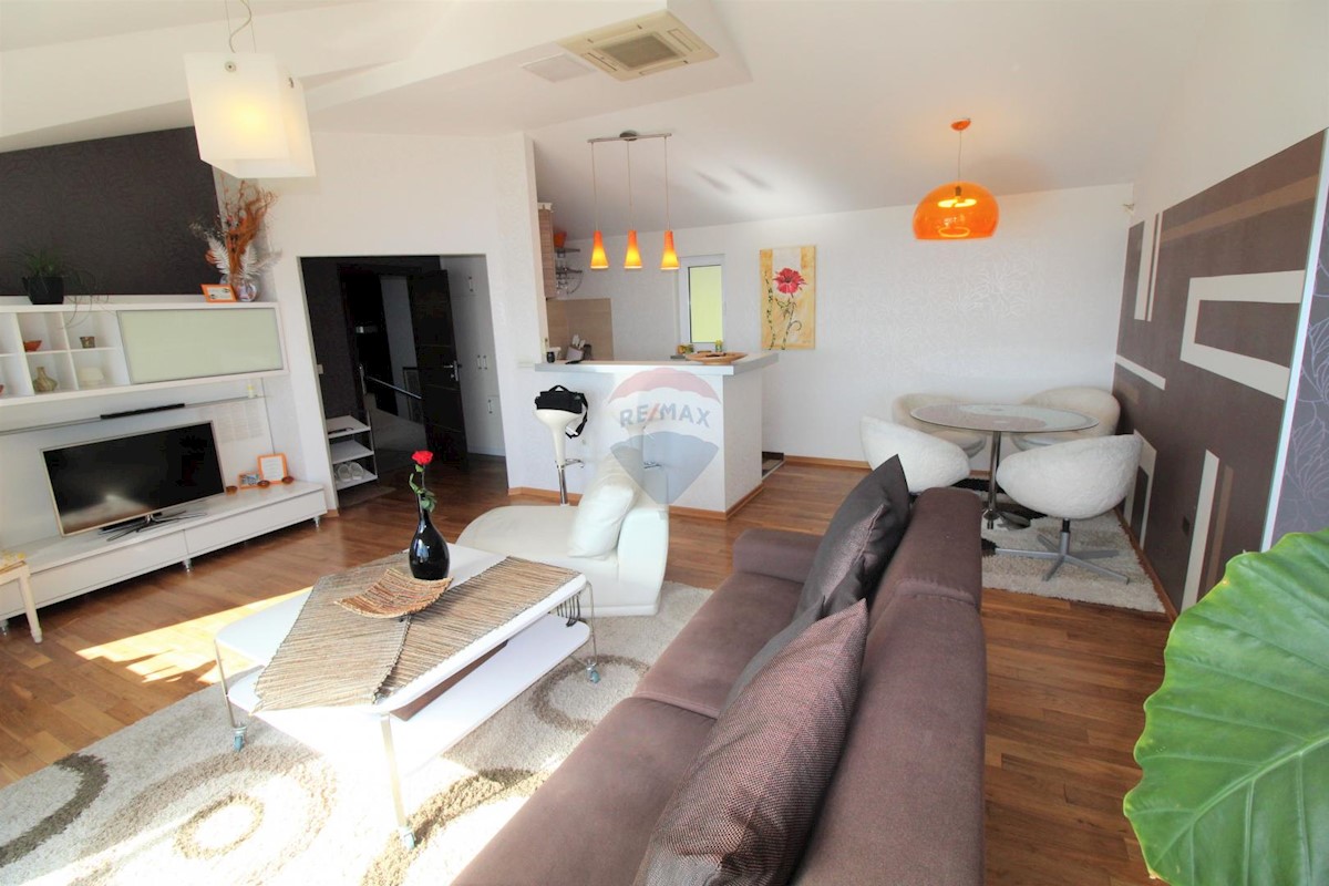 Flat For sale - PRIMORSKO-GORANSKA  OPATIJA 