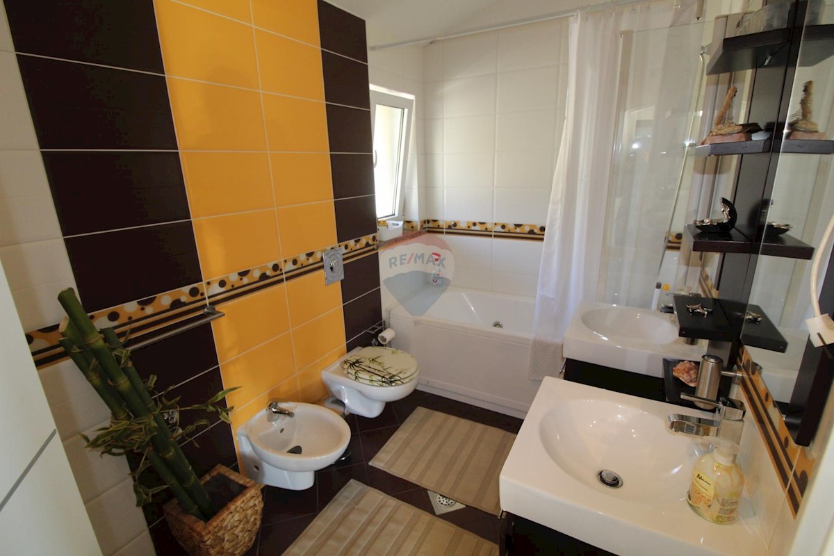 Flat For sale - PRIMORSKO-GORANSKA  OPATIJA 