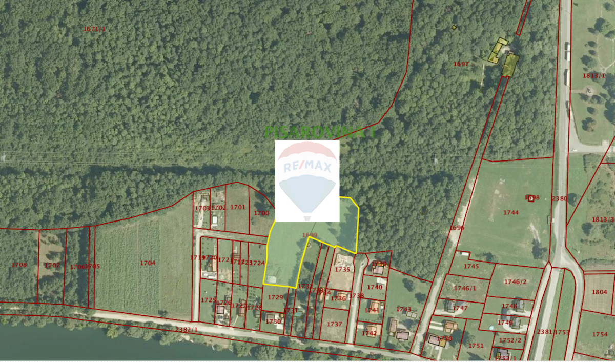 Parcela Naprodaj - ZAGREBAČKA  Pisarovina