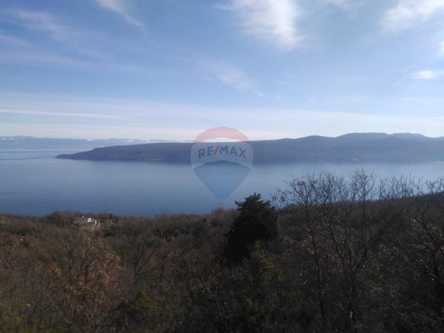 Land For sale BRSEČ