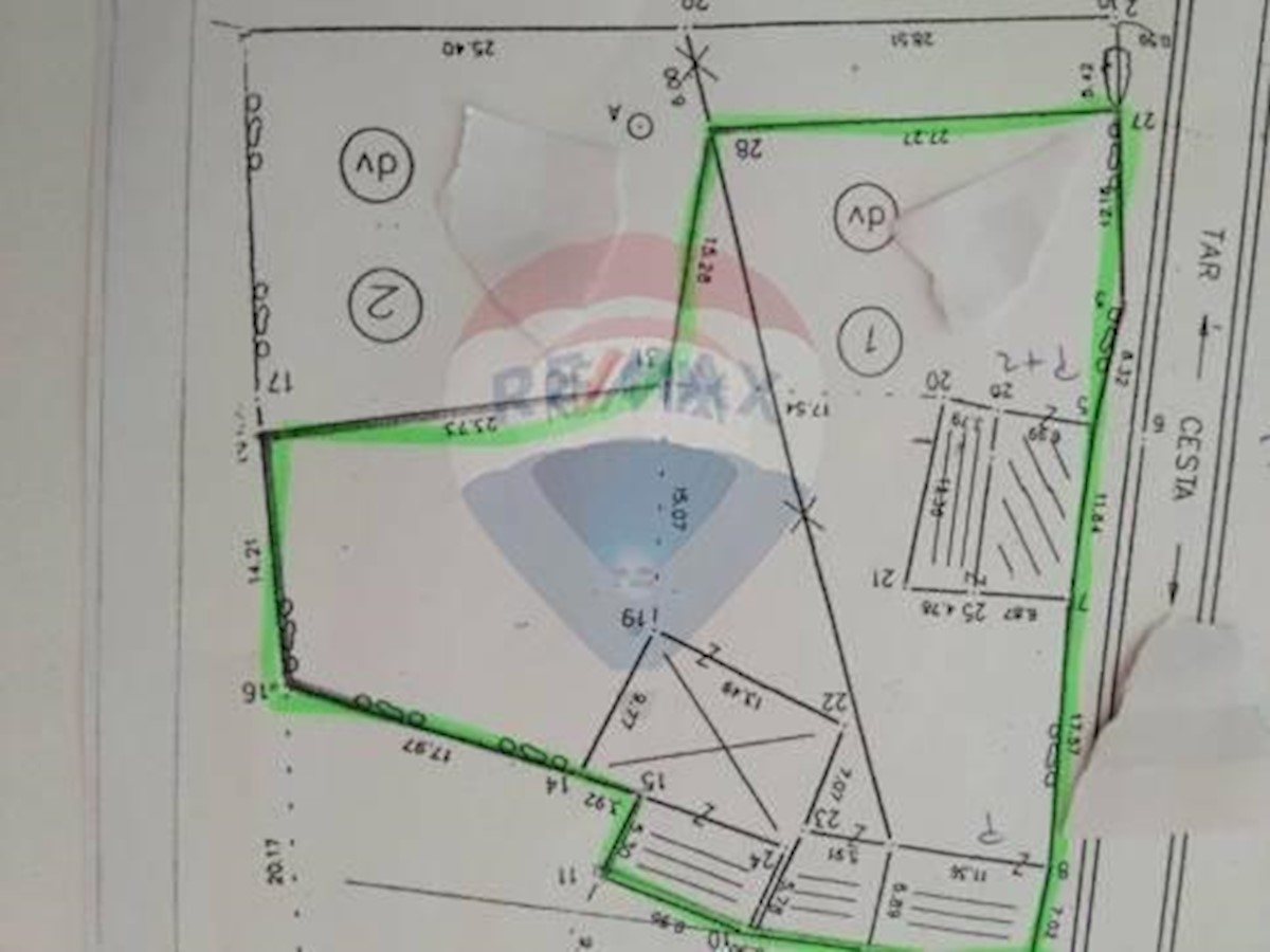 Land For sale - ISTARSKA  TAR-VABRIGA 