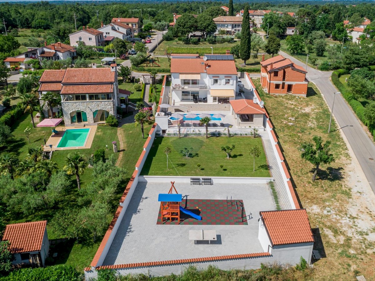 Casa In vendita - ISTARSKA  POREČ 