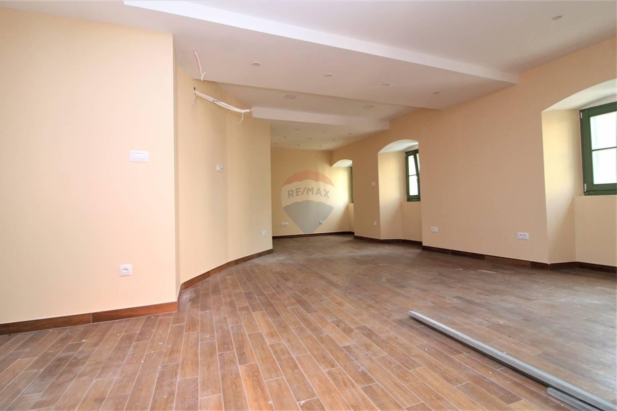 Stan Na prodaju - PRIMORSKO-GORANSKA  OPATIJA 