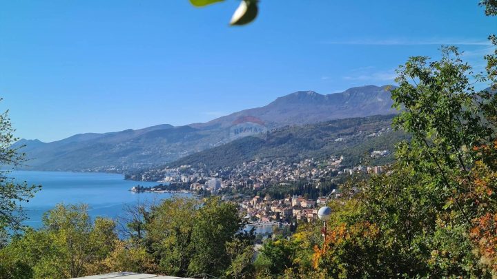 Terreno in vendita 19684 m² – Matulji