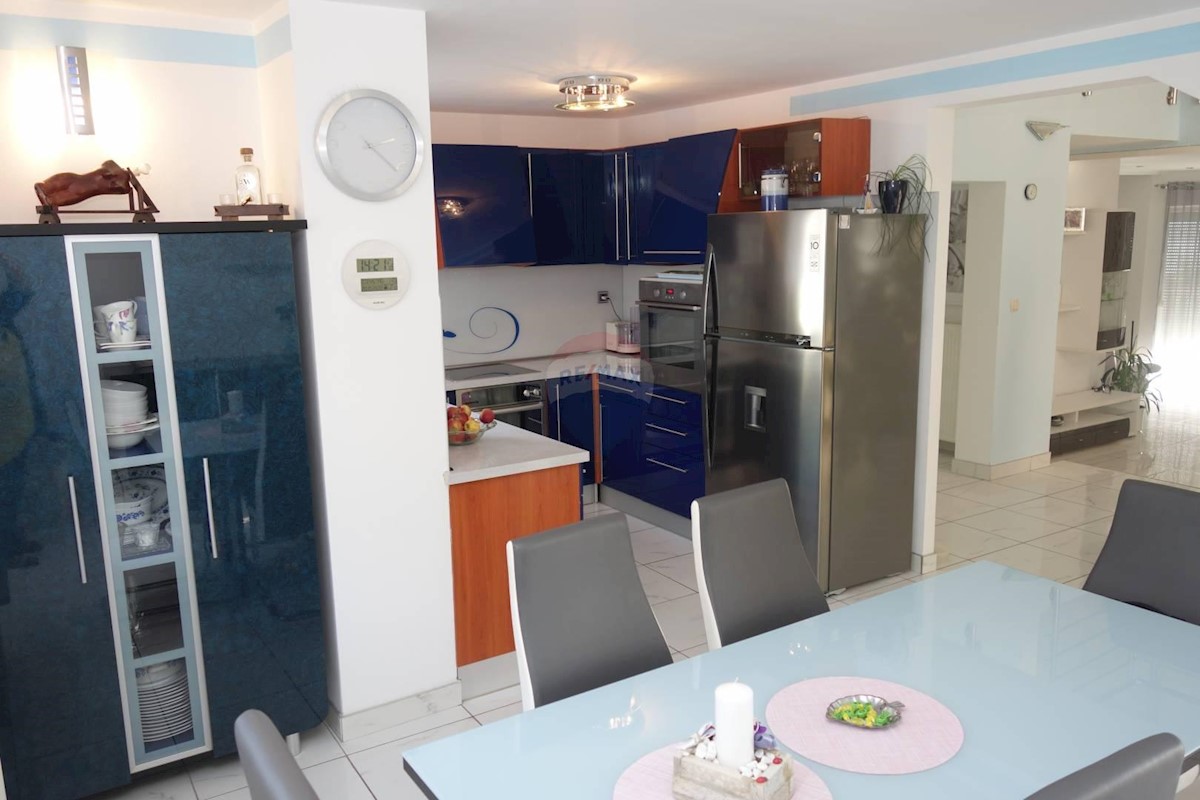 House For sale - PRIMORSKO-GORANSKA  CRIKVENICA 