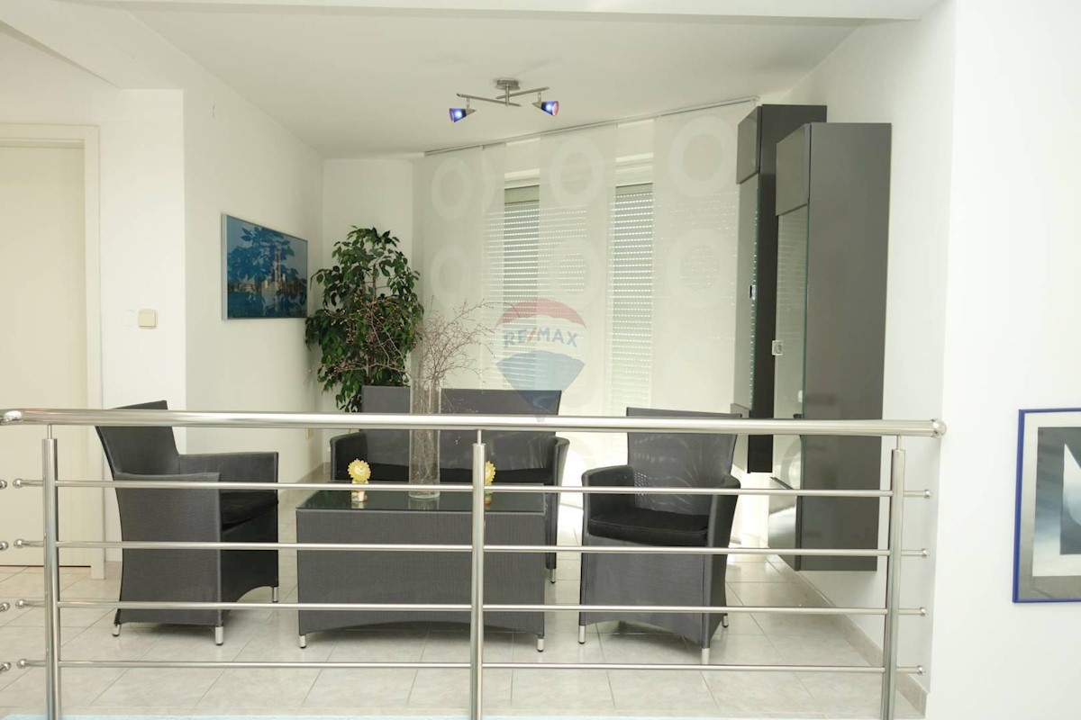 House For sale - PRIMORSKO-GORANSKA  CRIKVENICA 