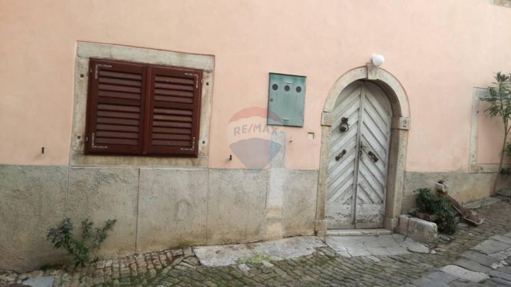 Dom na sprzedaż 250 m² – Motovun
