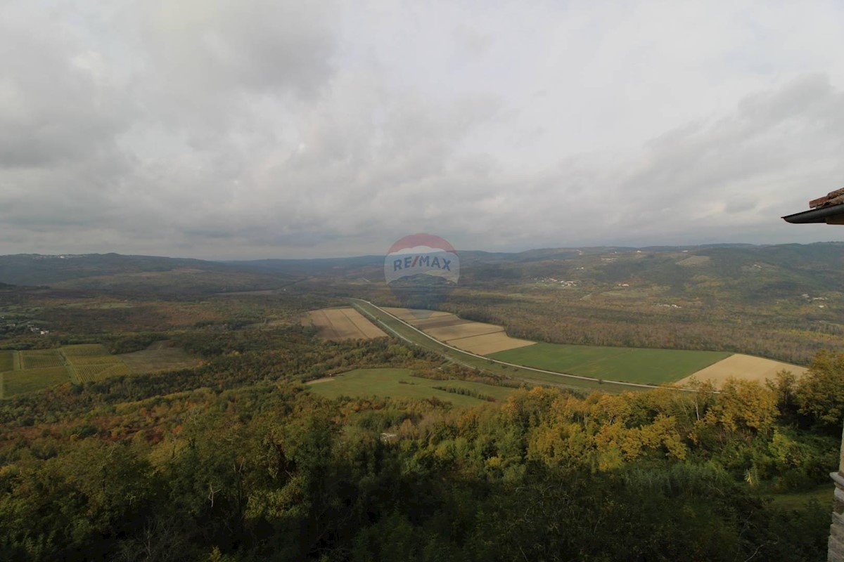 Dom Na predaj - ISTARSKA  Motovun