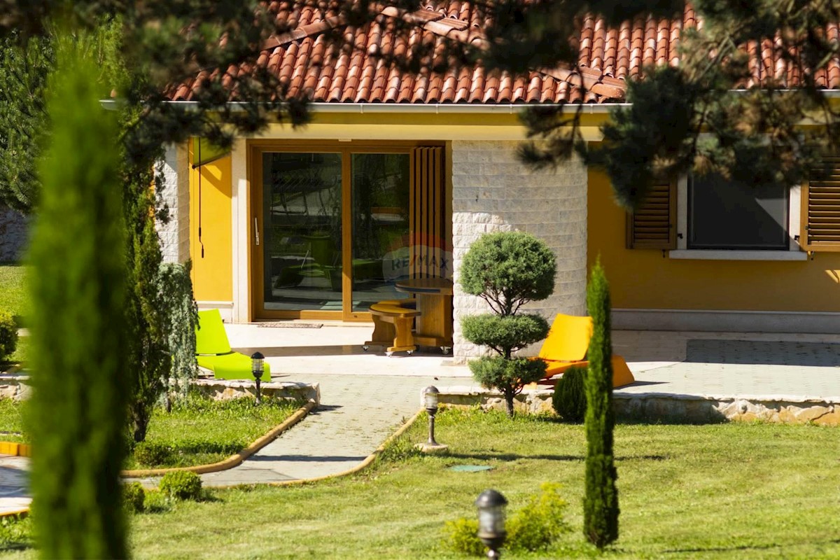 Kuća Na prodaju - ISTARSKA  PAZIN 