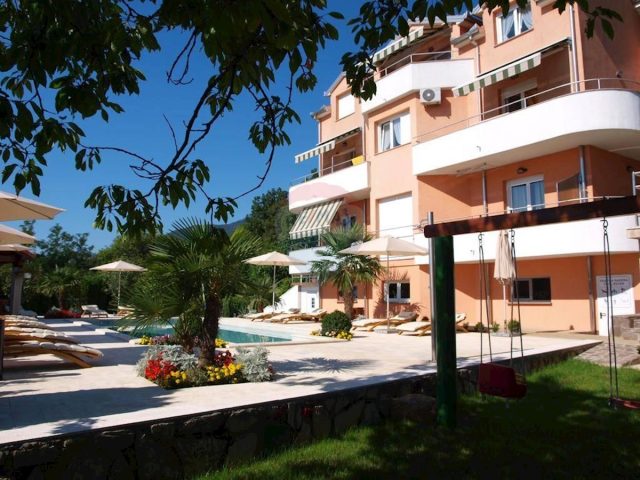 Casa in vendita 505 m² – Oprič