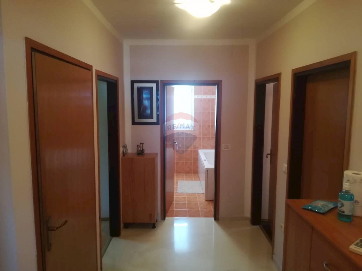 Casa In vendita - PRIMORSKO-GORANSKA  VIŠKOVO 