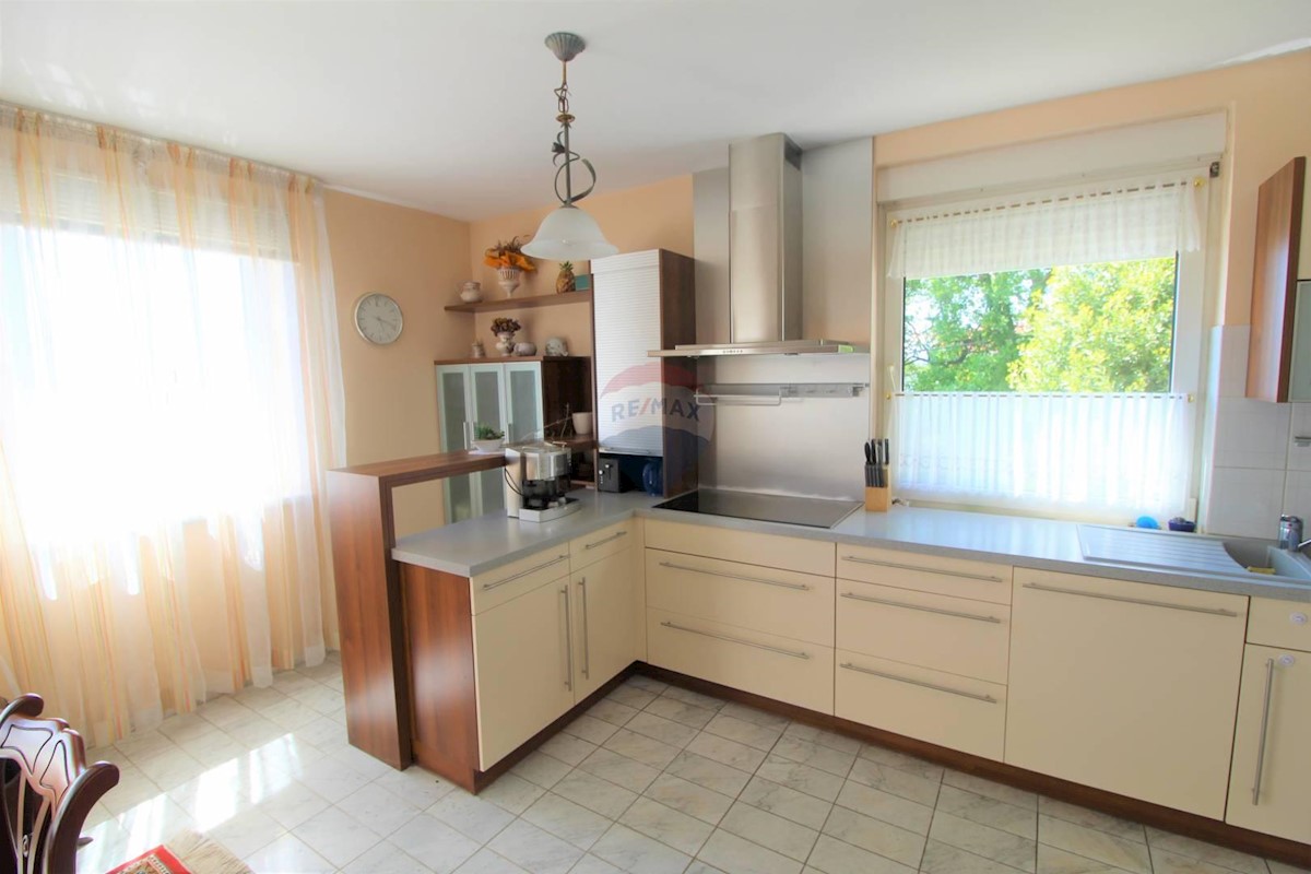 House For rent - PRIMORSKO-GORANSKA  OPATIJA 