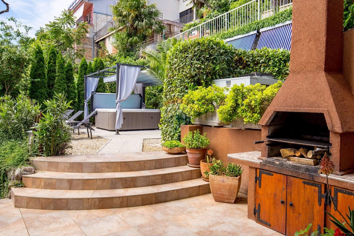 Apartmán K pronájmu - PRIMORSKO-GORANSKA  OPATIJA 