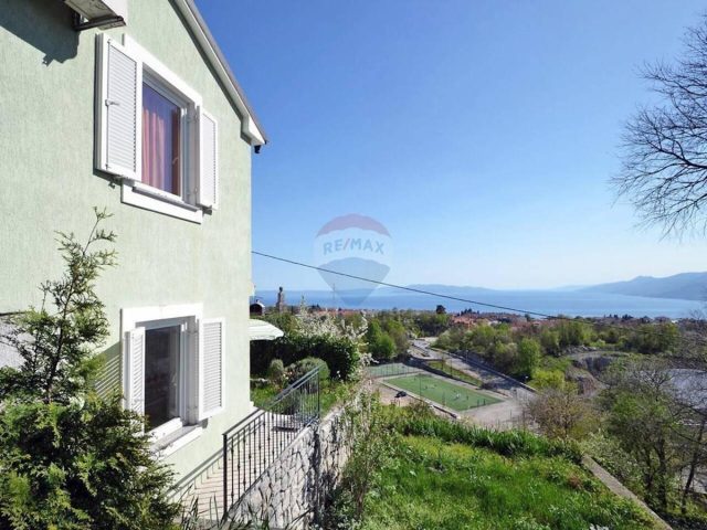 Kuća na prodaju 180 m² – Kastav