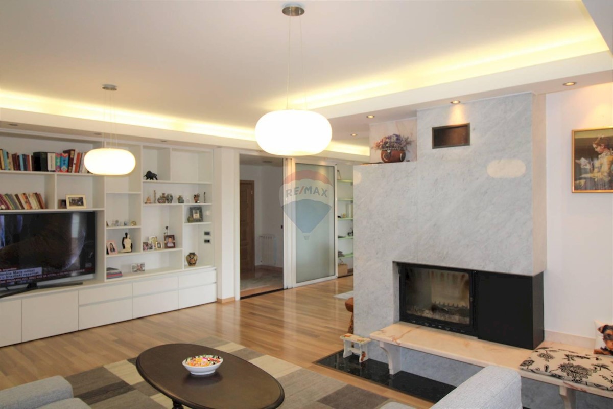 Flat For sale - Istarska Rovinj - foto 3/17