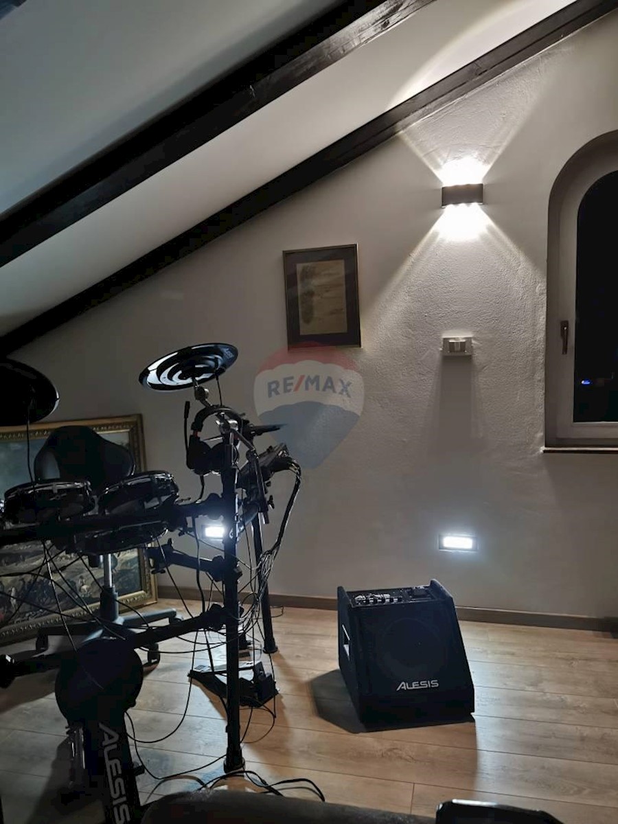 Apartmán Na predaj - PRIMORSKO-GORANSKA  OPATIJA 