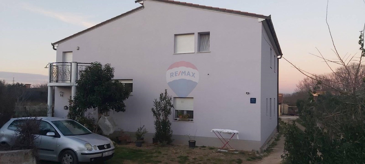 Kuća Na prodaju - ISTARSKA  PULA 