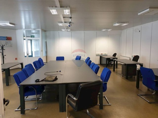 Komerční k pronájmu 840 m² – Rijeka