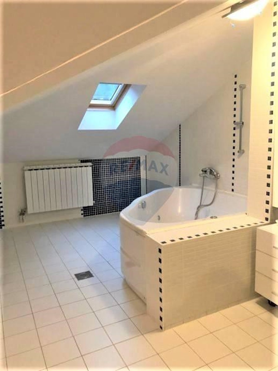 Apartmán Na predaj - PRIMORSKO-GORANSKA  OPATIJA 