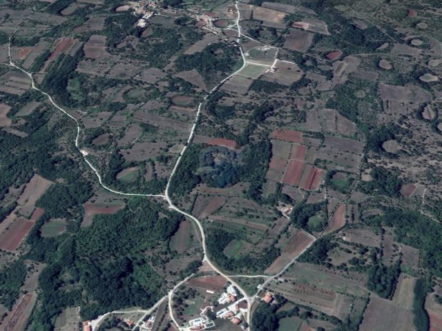 Land for sale 3114 m² – Režanci