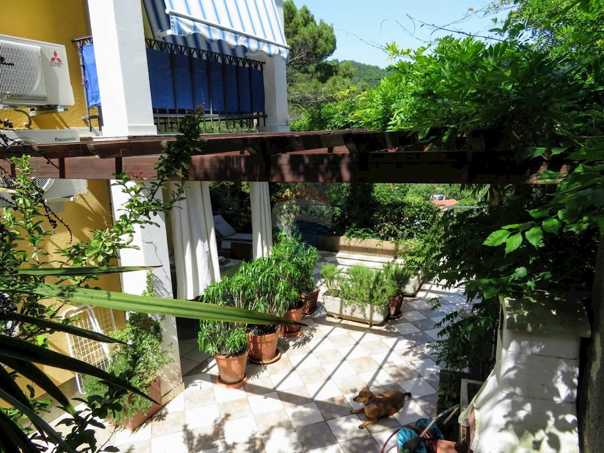 Apartma Naprodaj - PRIMORSKO-GORANSKA  Mošćenička Draga