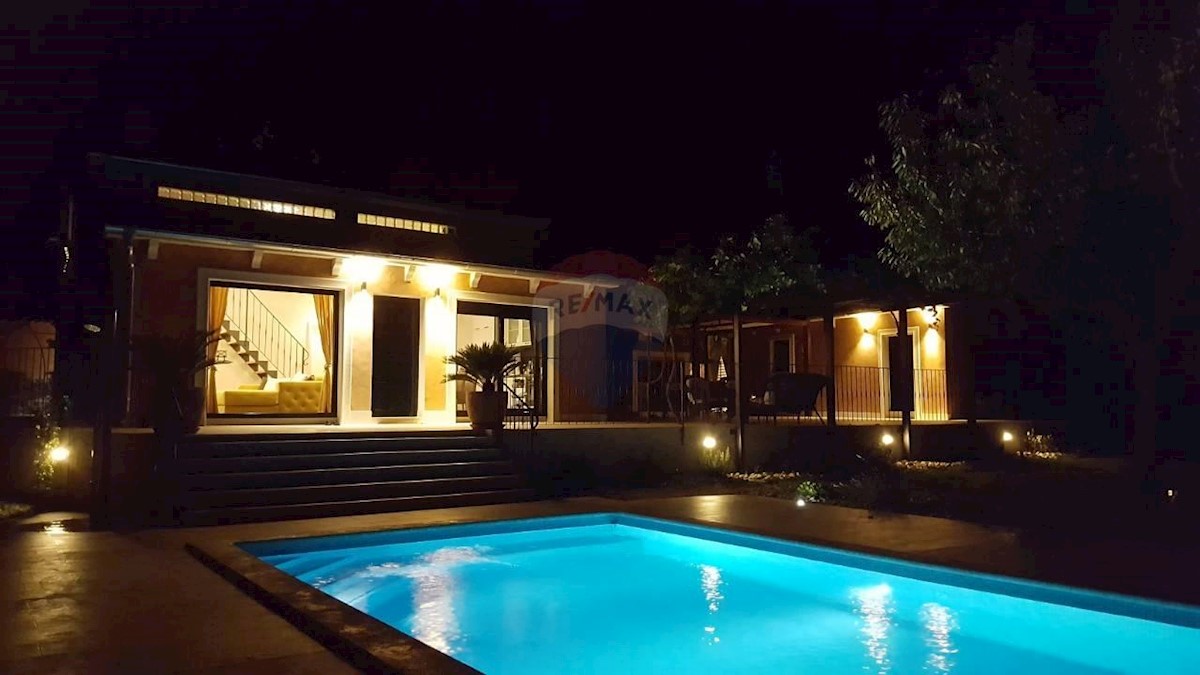 Haus Zu verkaufen - ISTARSKA  ROVINJ 