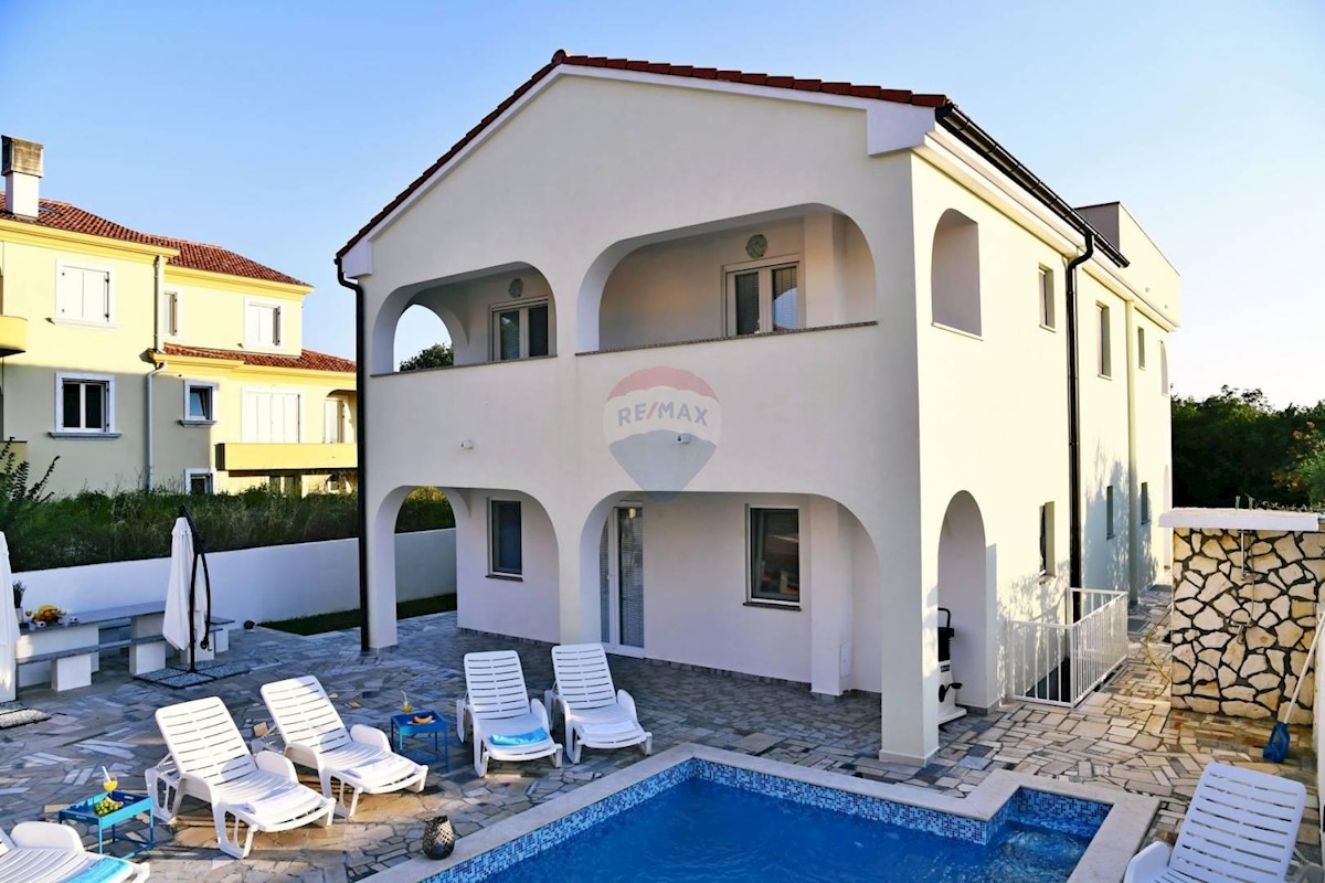 Haus Zu verkaufen - Primorsko-goranska Krk - foto 1/24