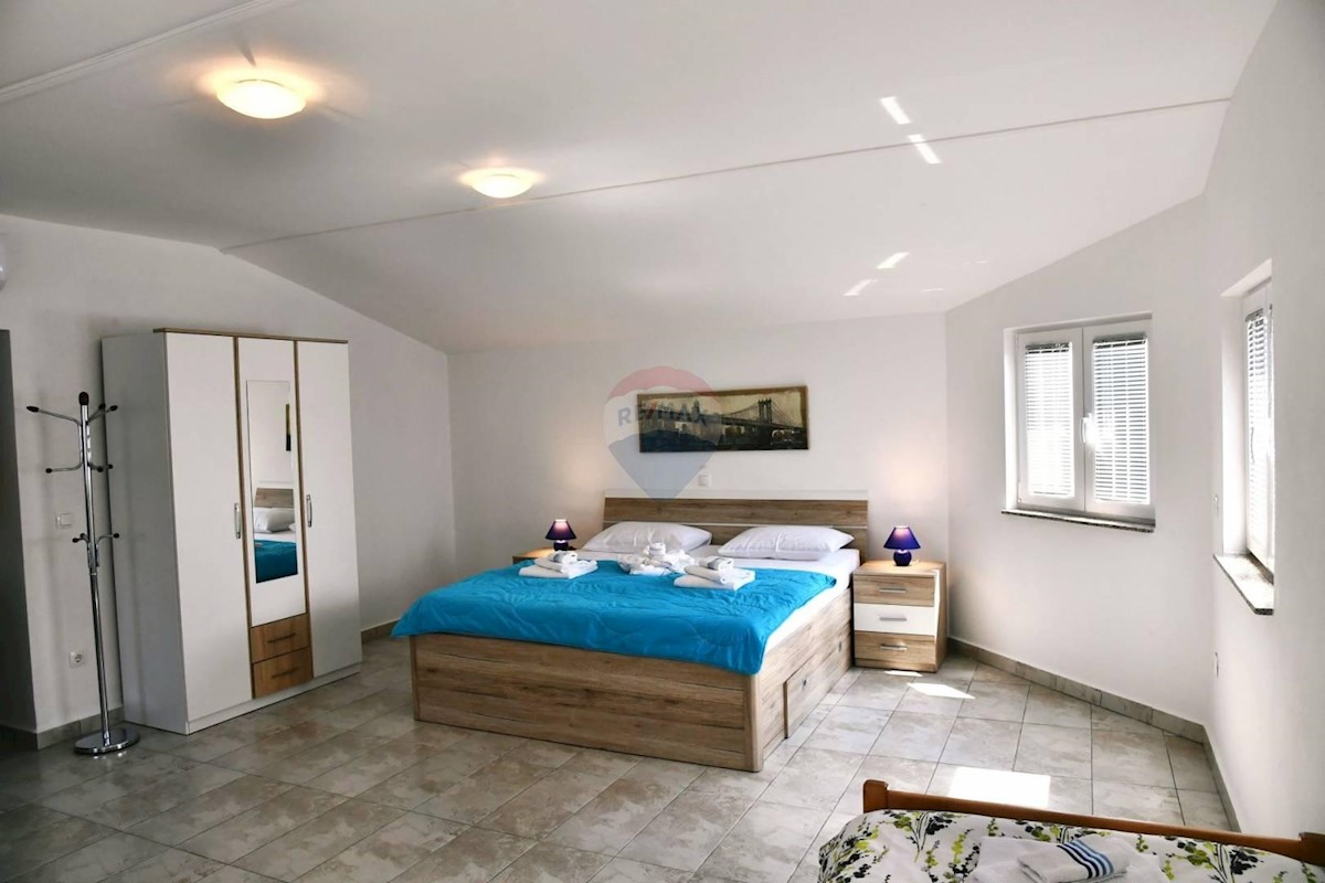 Haus Zu verkaufen - PRIMORSKO-GORANSKA  KRK 