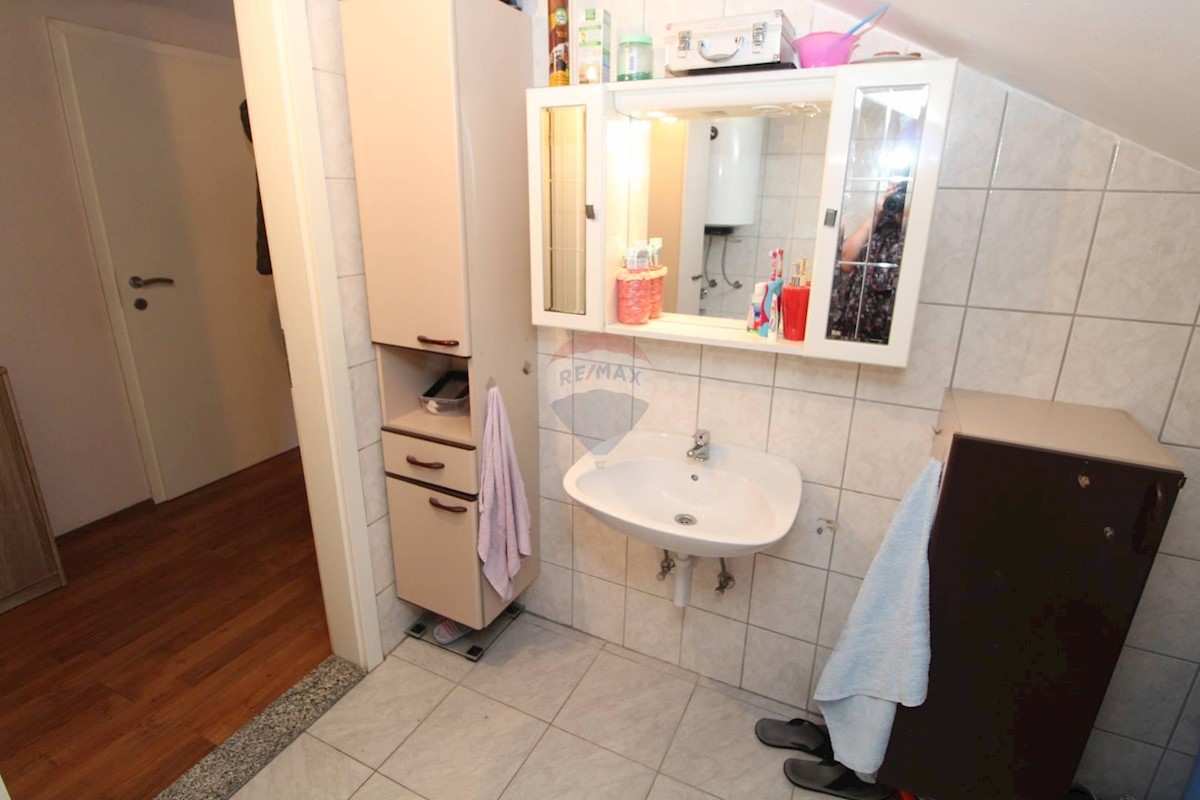 Apartmán Na predaj - PRIMORSKO-GORANSKA  BAKAR 