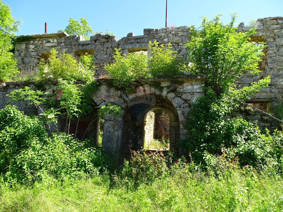Dom Na predaj - PRIMORSKO-GORANSKA  KLANA 
